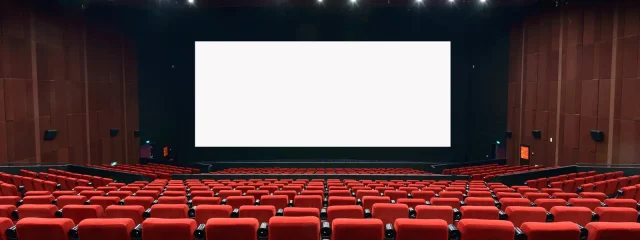 From Modernity to Nostalgia: Choosing Your Cinema Experience in Palma