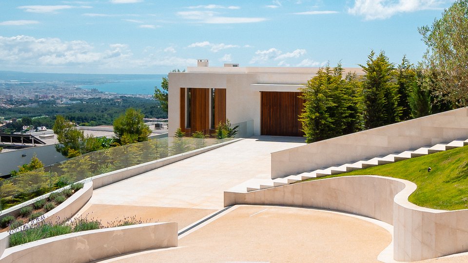Villa Entrance Villa Entrance