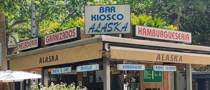 Salvar Alaska Bar