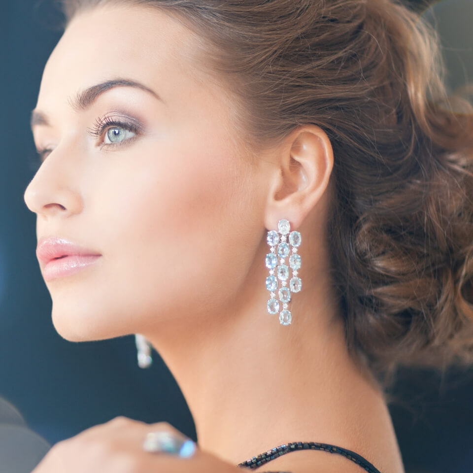 woman-jewelry