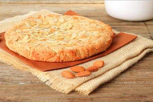 almond cake Mallorca